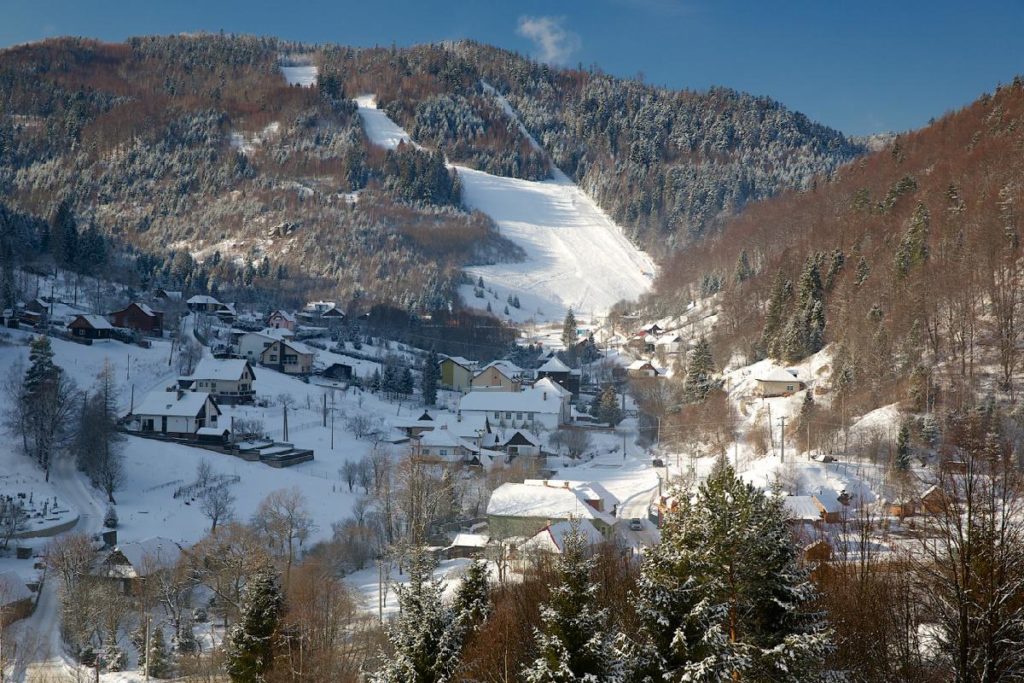 Blízke lyžiarske stredisko Mraznica